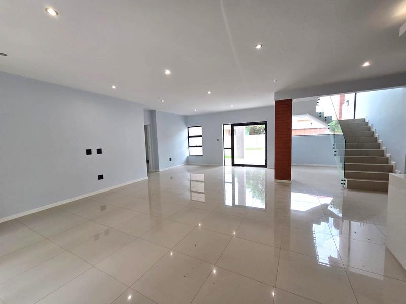 4 Bedroom Property for Sale in Hartbeespoort Dam Nature Reserve North West